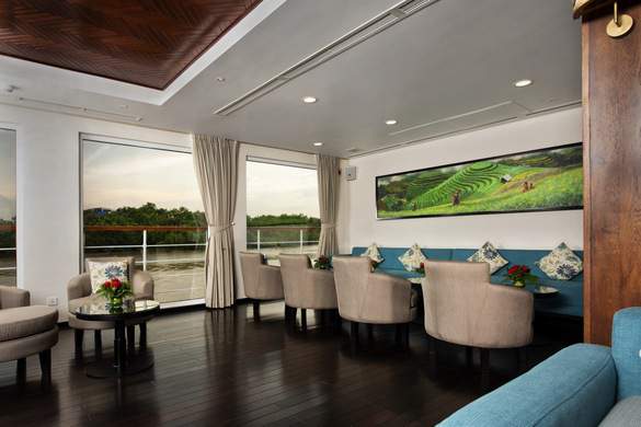 Avalon Waterways, Avalon Saigon, Panorama Lounge 0.jpg
